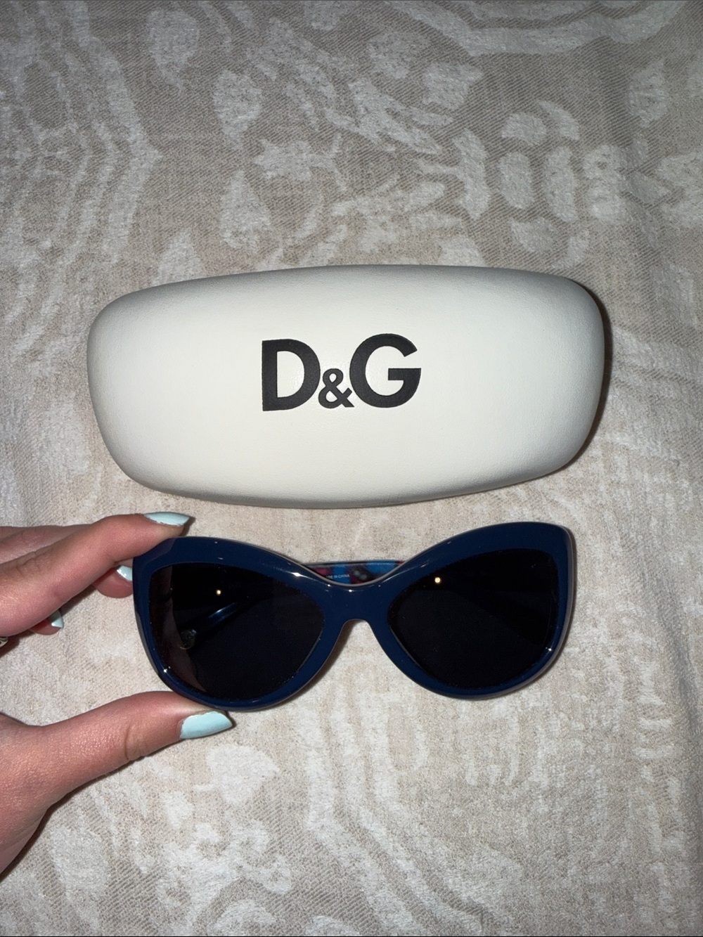 D&G Women's Navy Blue Cat Eye Sunglasses